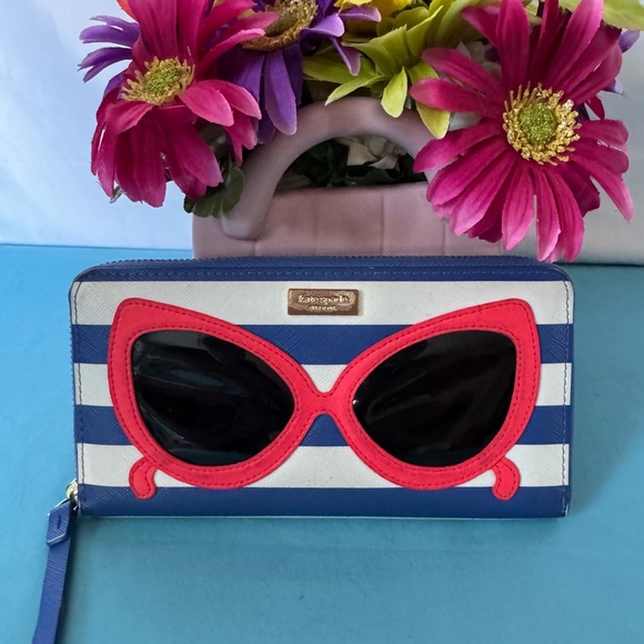 kate spade Handbags - Kate Spade Ltd Ed Neda “make a splash” continental wallet